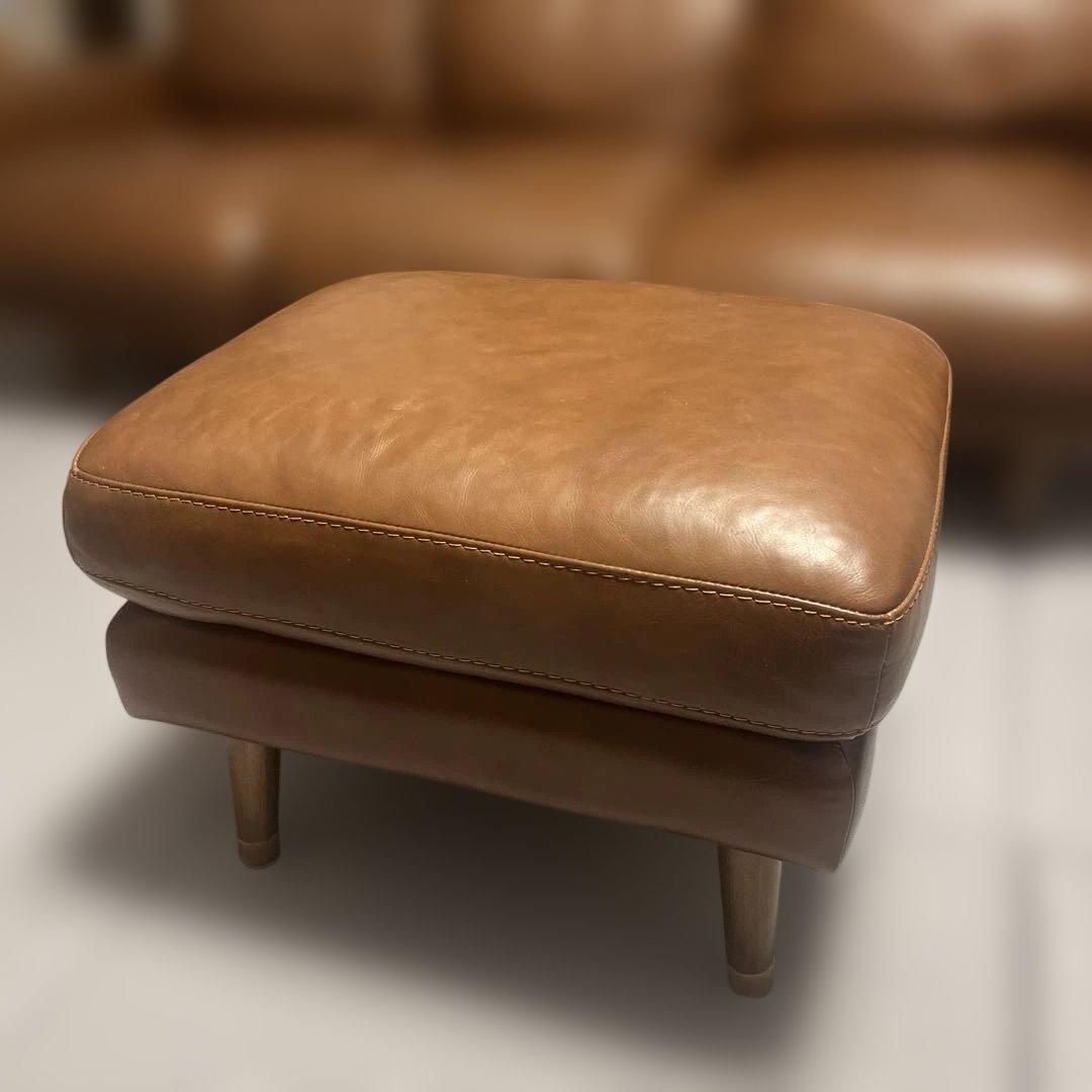 【送料込】unicoウニコ　MOLNモルン レザー オットマン