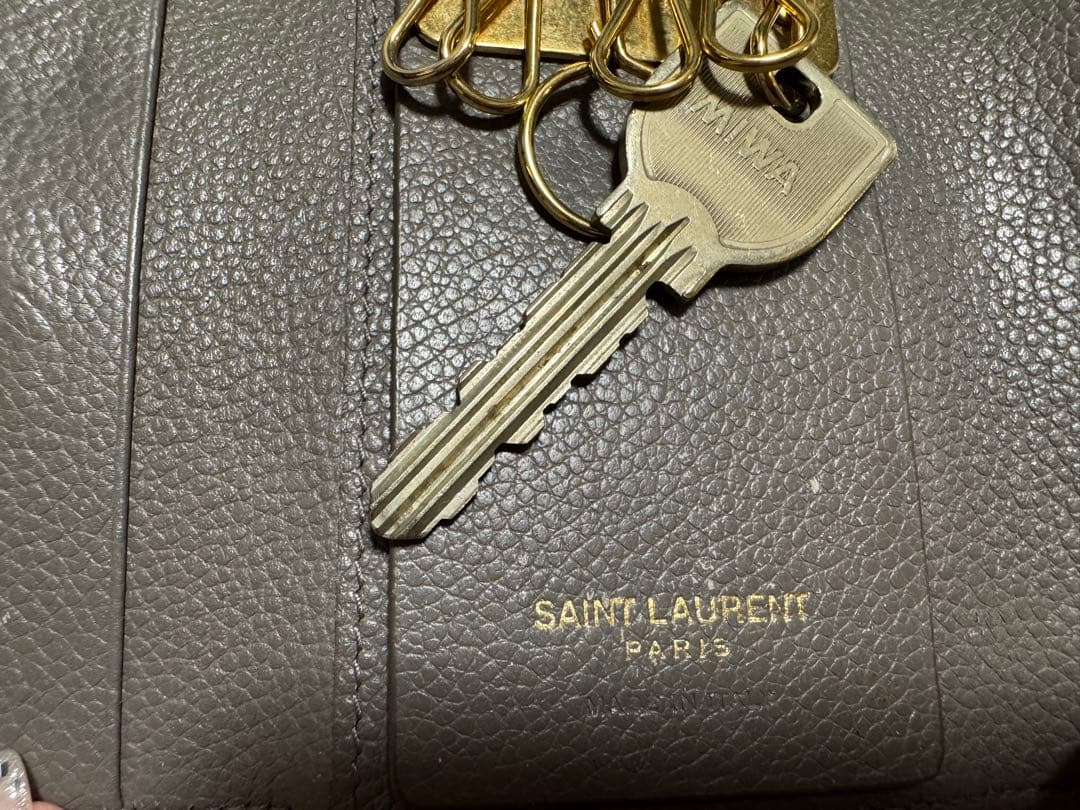 値下げ！YSL グレー レザー キーケース