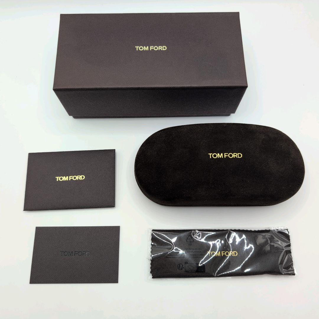 極美品✨TOM FORD サングラス 近年モデル ブラウン系 調光レンズ