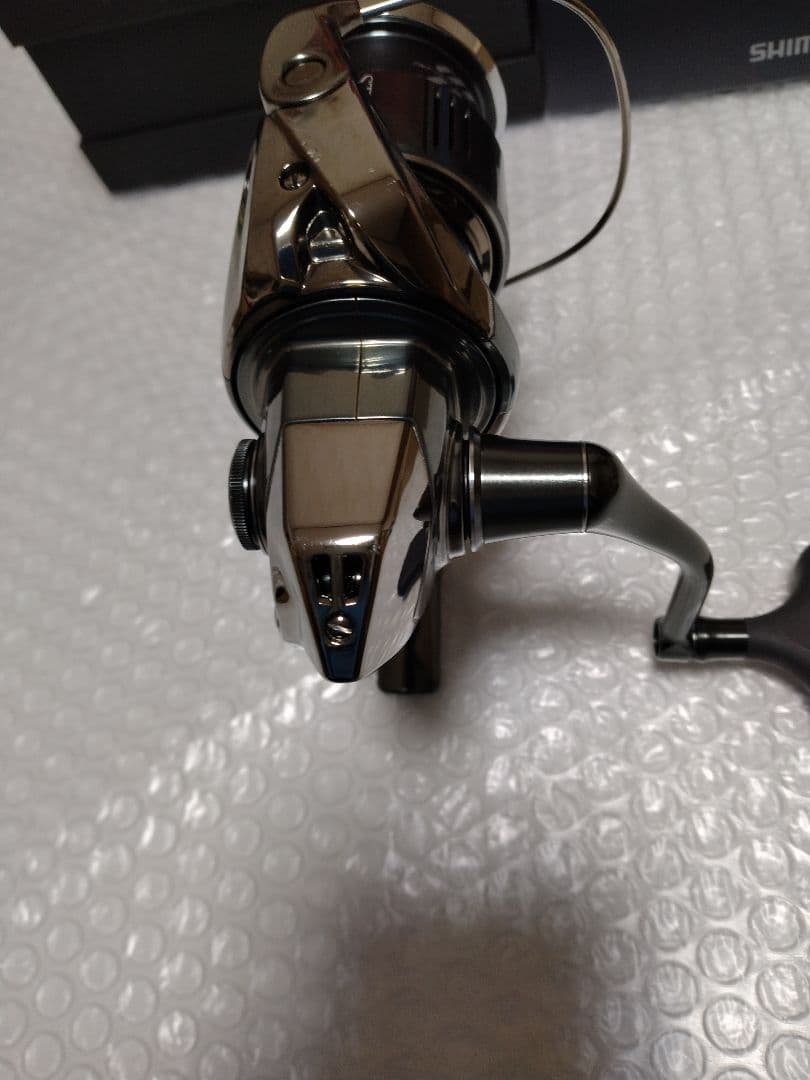 シマノ　SHIMANO　22ステラC3000MHG　ベール対策品