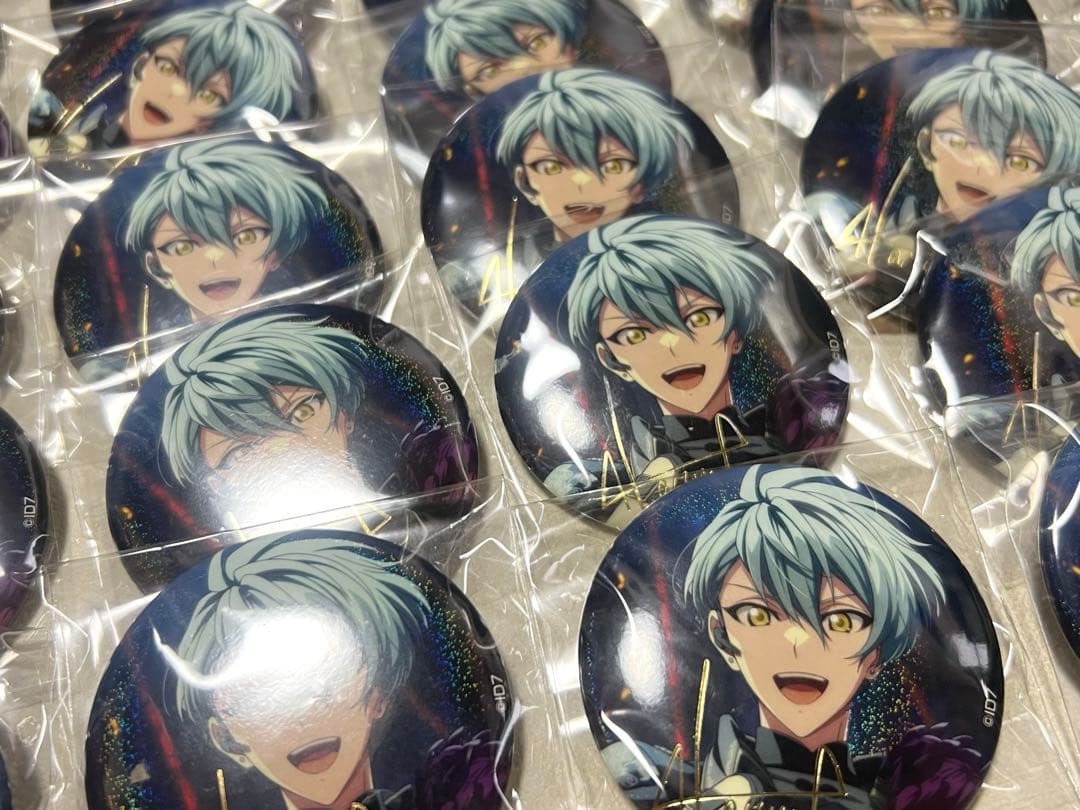 アイナナ 亥清悠 ブラホワ缶バッジ83個