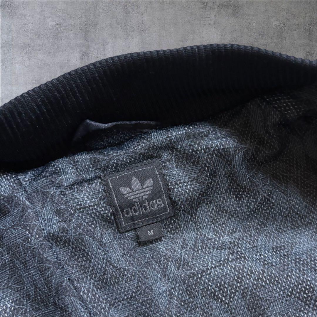 【M41】00s adidas中綿入りボタンスタジャン両面刺繍ブラックゴールド赤