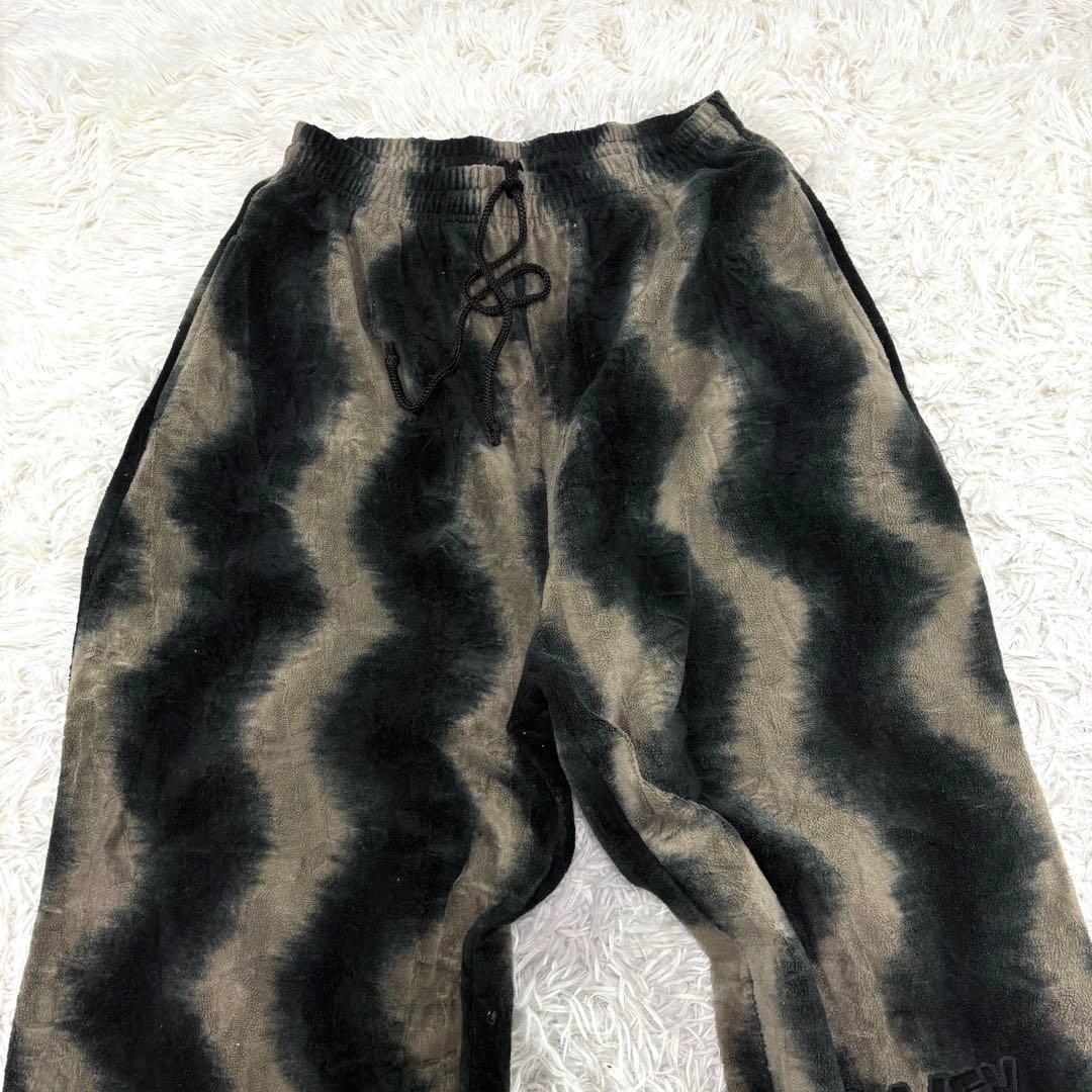 マック様 ット/美品】ガルフィー デカロゴ パーカー タイダイ ベロア