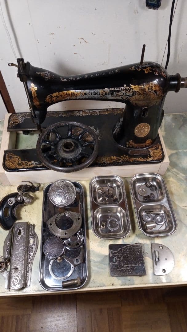 最終価格　SINGER シンガー　縫えるアンティークミシン　モーター付き