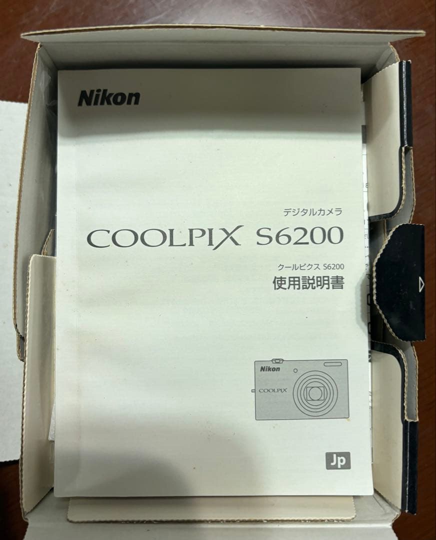 (美品)Nikon COOLPIX S6200 レッド