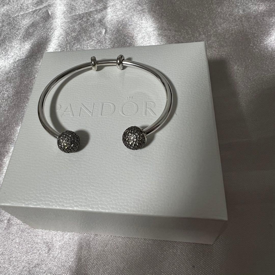パンドラ　オプーンバングル　パヴェブレスレット