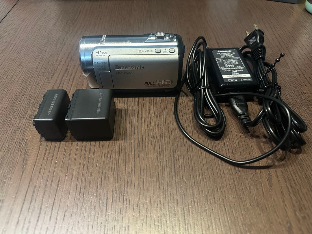 Panasonic HDC-TM60 ビデオカメラ本体 - メルカリ