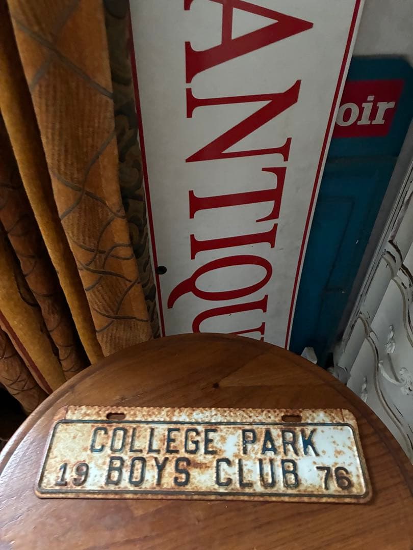 nana ですメタル　サイン　プレート　看板　BOYS CLUB アメリカ
