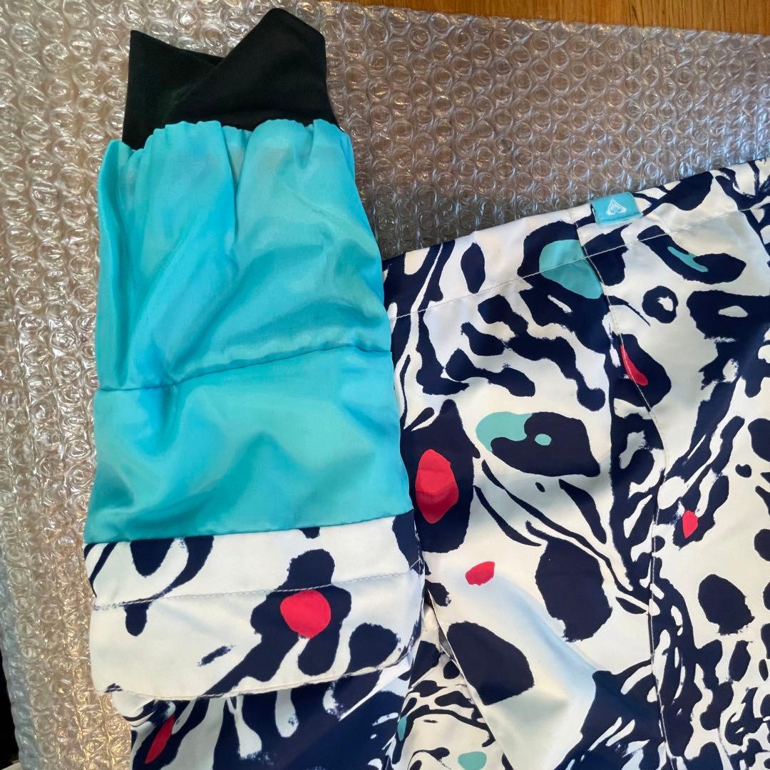 ROXYロキシー　スノーウェア スキーウェア　 スノーボードウェア レディース