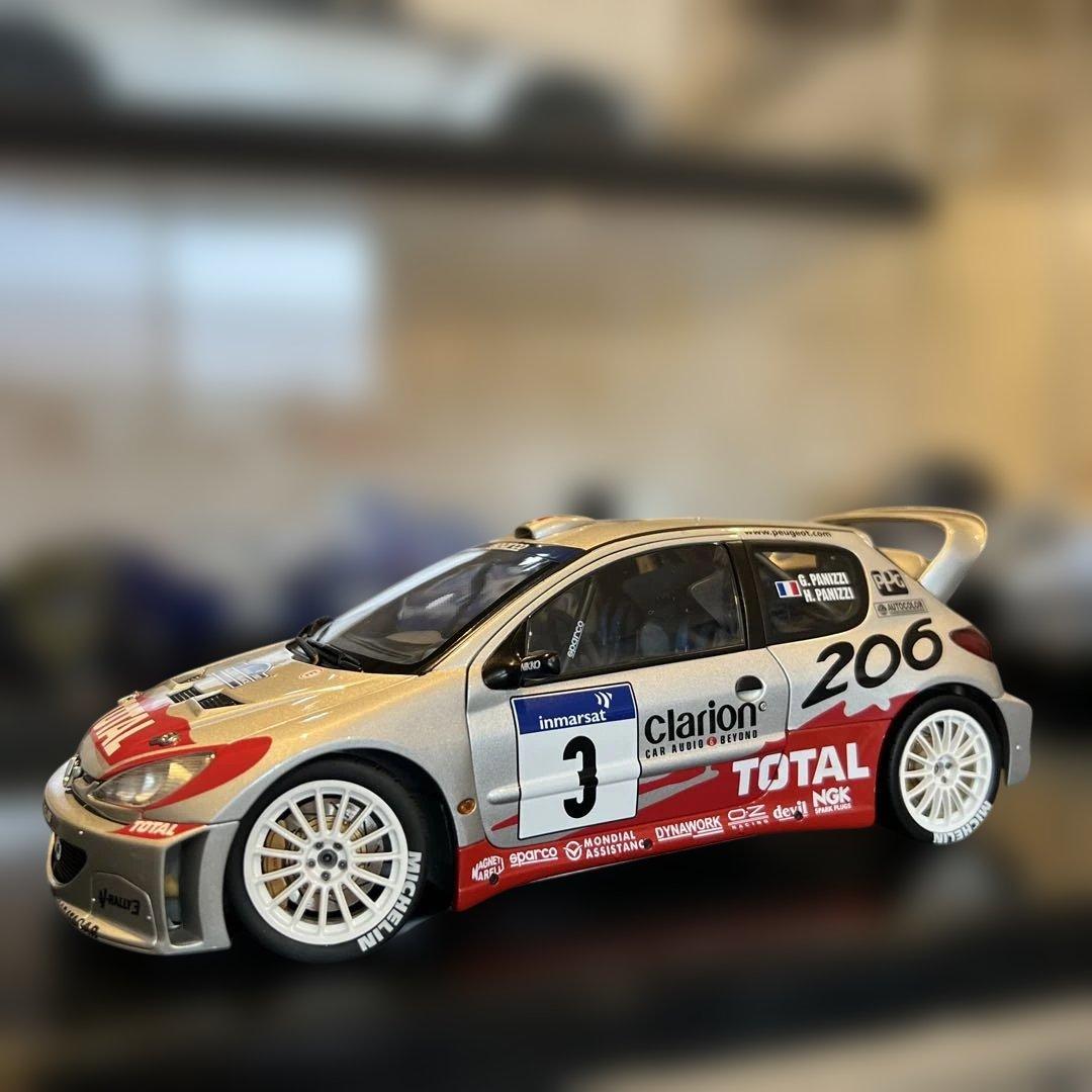 オートアート1/18 2002年プジョー206 WRC - メルカリ