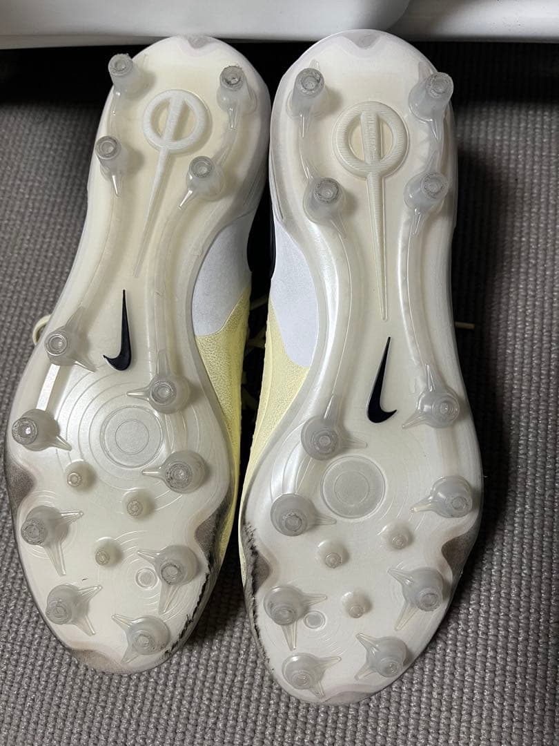 Nike Tiempo サッカーシューズ ティエンポ 25.5cm