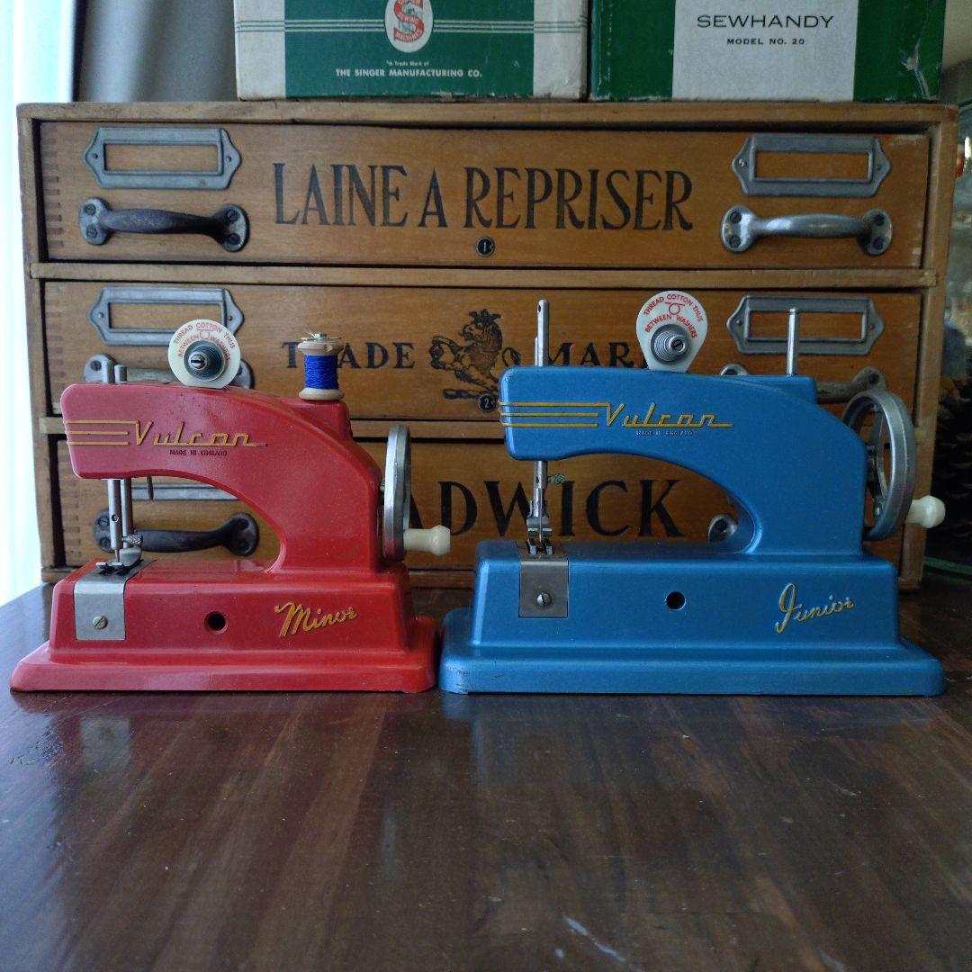 最終値下げ アンティーク 英国製 トイミシン 赤 バルカン 付属品完備