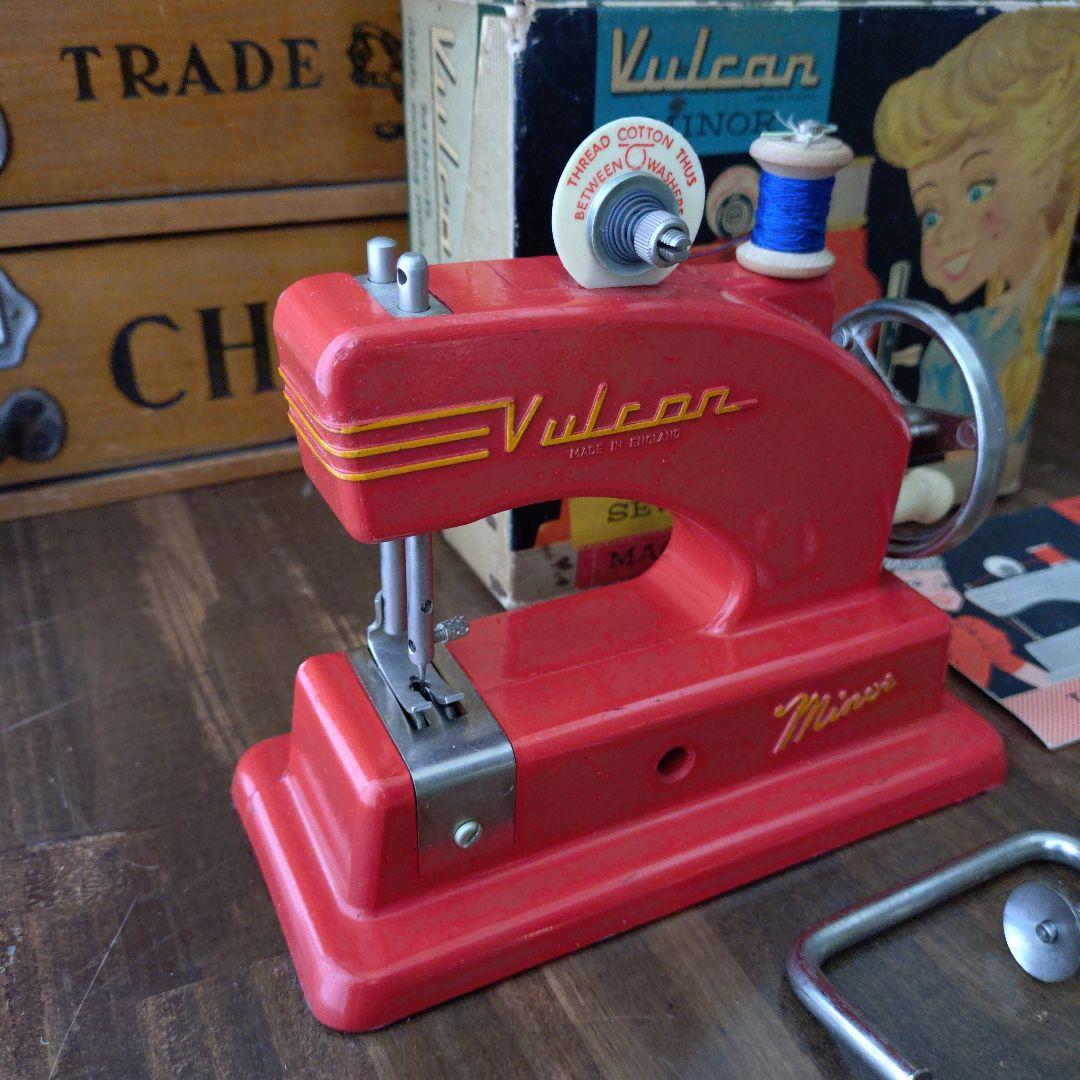 最終値下げ アンティーク 英国製 トイミシン 赤 バルカン 付属品完備