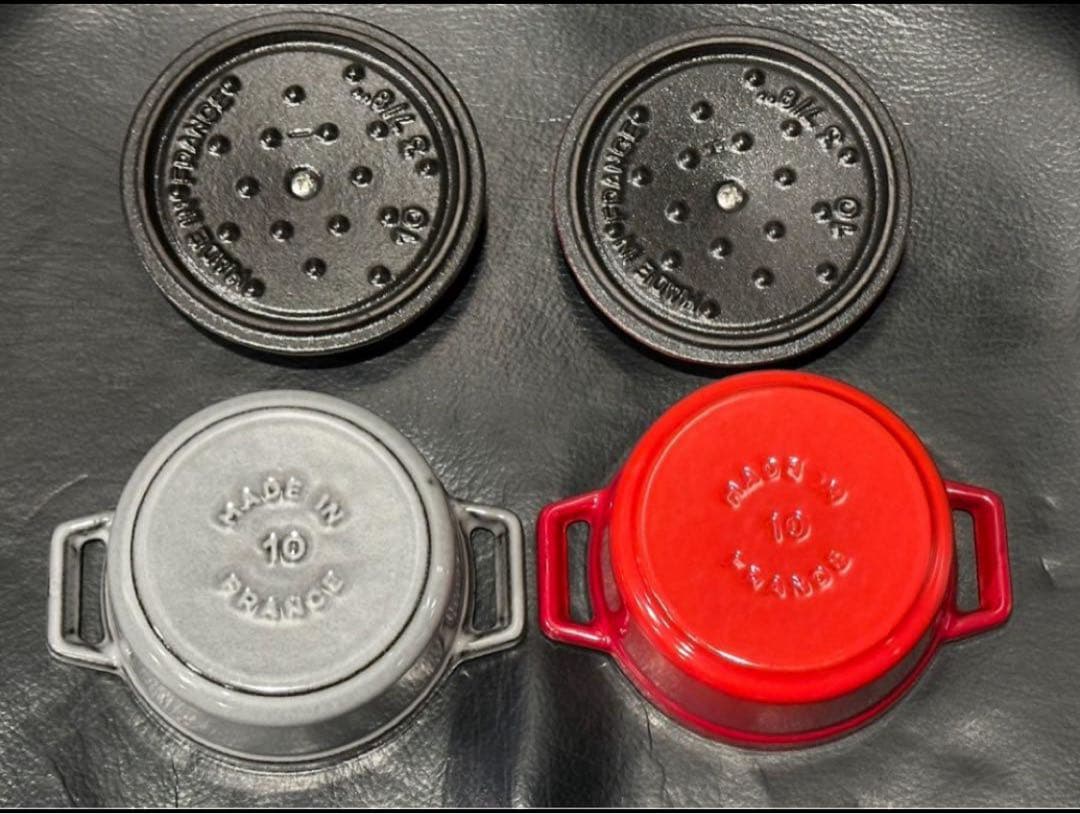 チ*ツ様 【staubストウブ 】ピコ・ココット《10cm》３個とスタンドセット