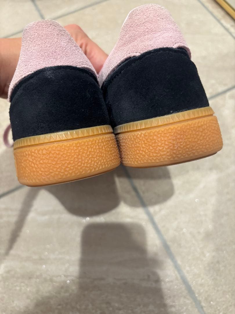 アディダス　スペツィアル　ハンドボール