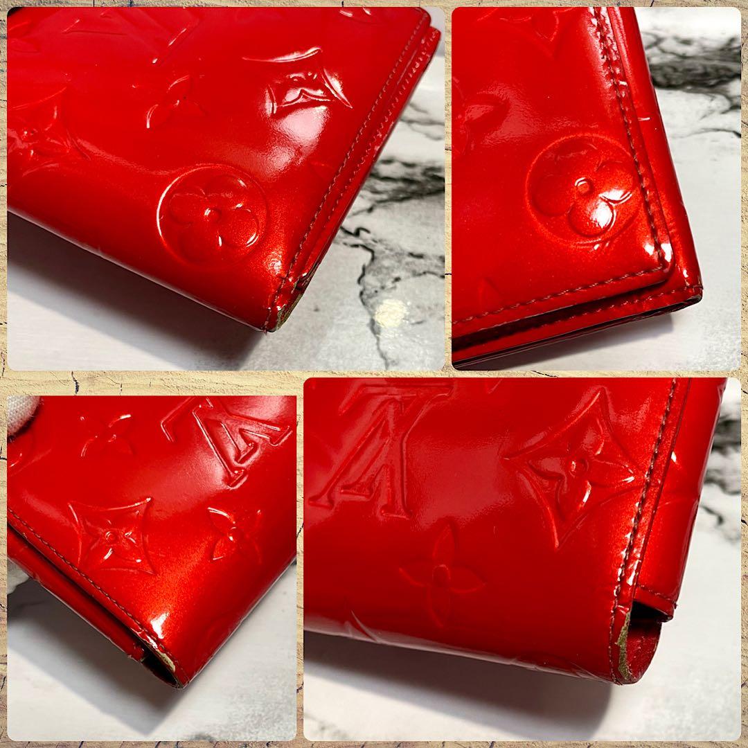 ルイヴィトン　ウォーカーウォレット　レッド