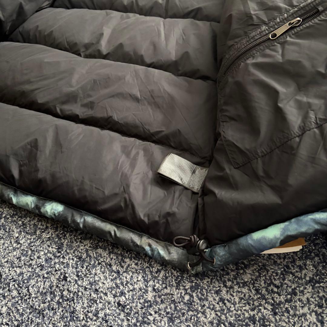 【未使用・タグ付】ノースフェイス　中綿　ダウンジャケット　アウター　総柄　Ｓ