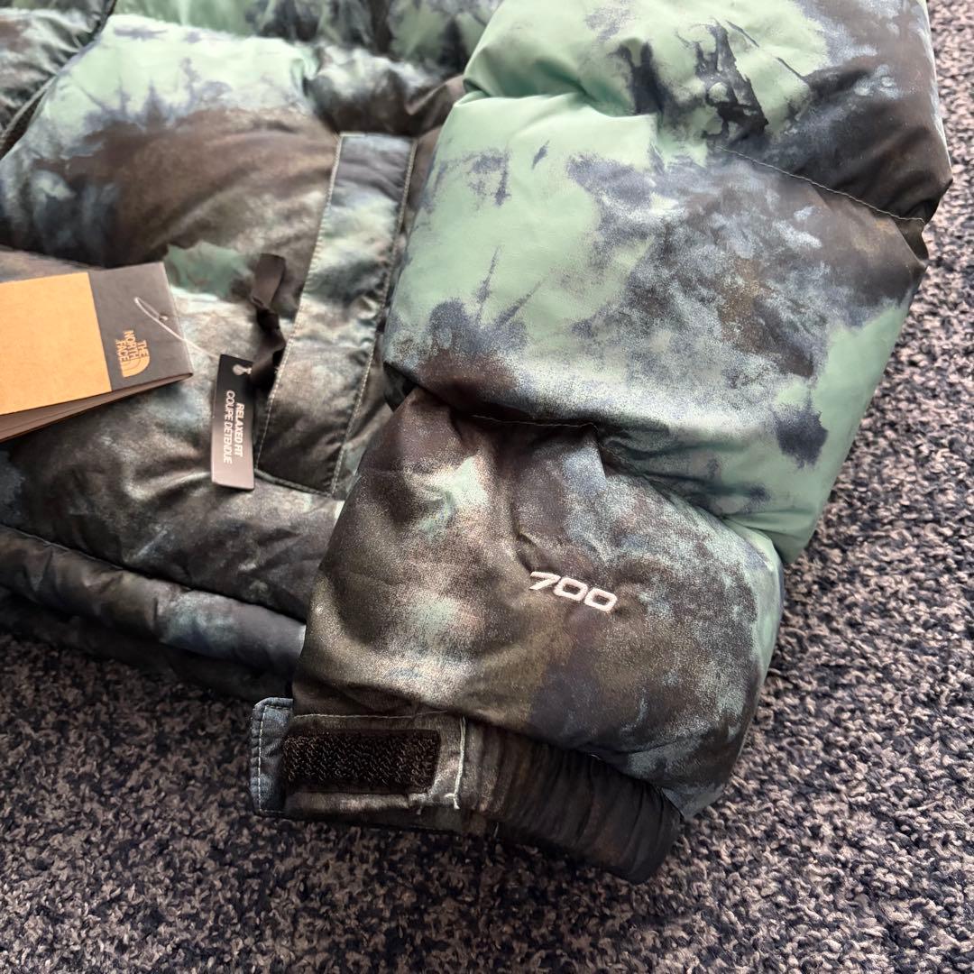 【未使用・タグ付】ノースフェイス　中綿　ダウンジャケット　アウター　総柄　Ｓ