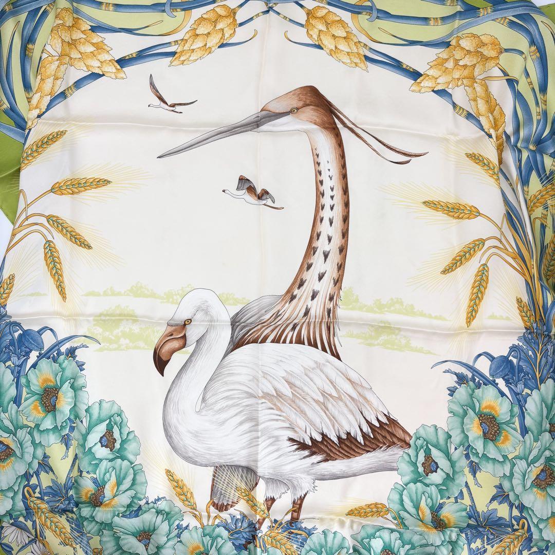 ♡未使用♡ サルヴァトーレ・フェラガモ スカーフ シルク100% 大判90