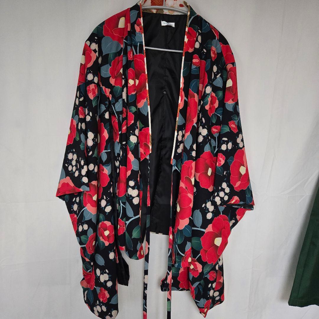 椿ブラック×緑袴150cm簡単袴セット髪飾り付き 美品 - メルカリ