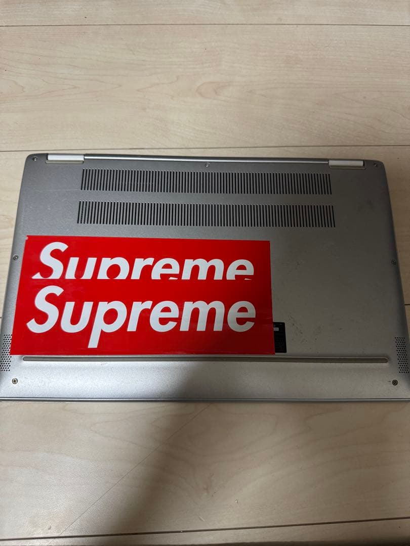 バ*ス様 DELL ノートPC シルバー（充電器付き）