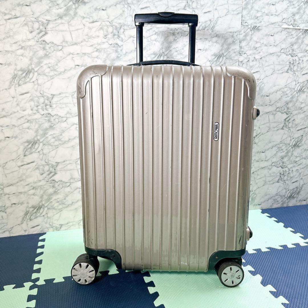 リモワ サルサ 45L 4輪 TSAロック キャビンプラス プロセッコ 金色