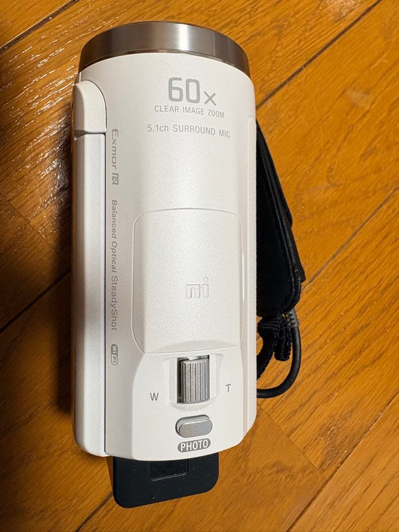 使用回数数回！SONY HDR-CX680 ホワイト ビデオカメラ