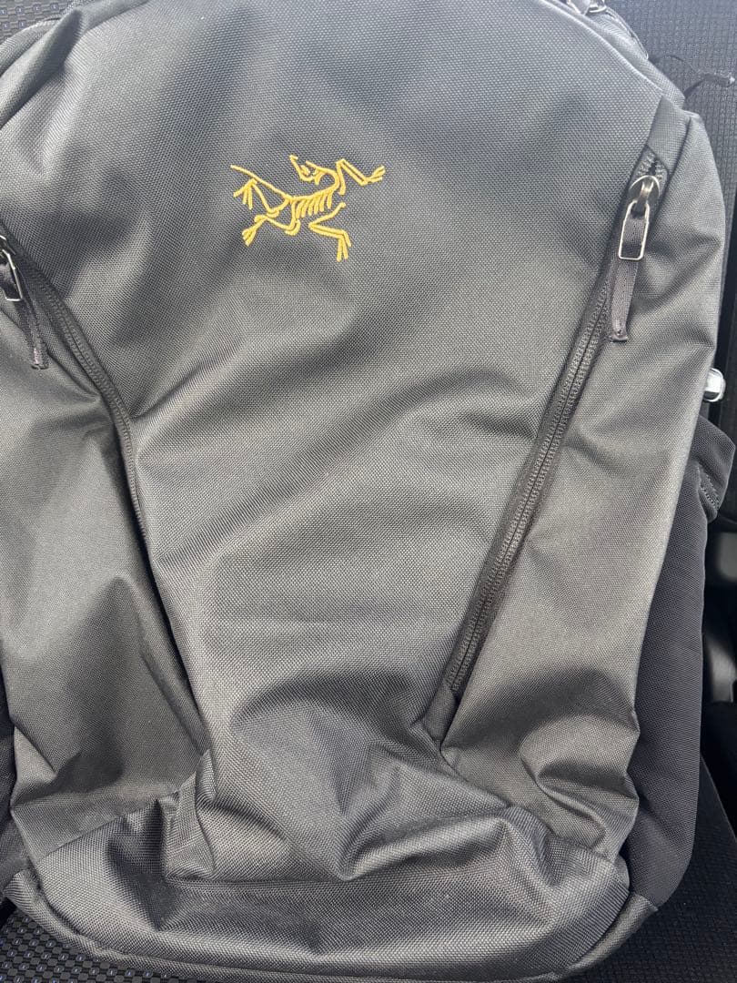 Arc'teryx ブラック バックパック