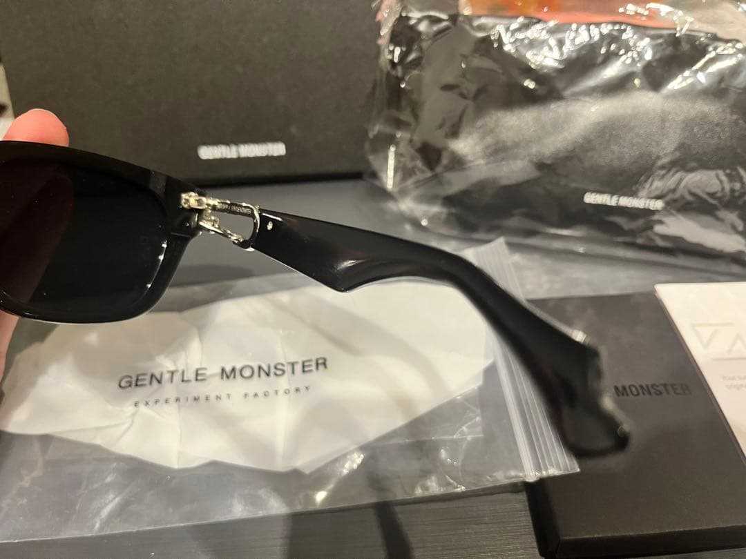 GENTLE MONSTER AMBUSH サングラス