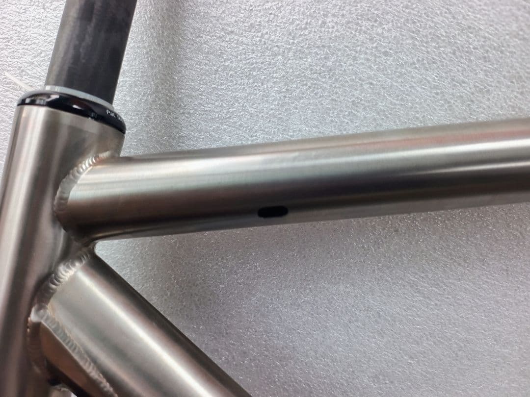 チタン製ロードバイクフレーム