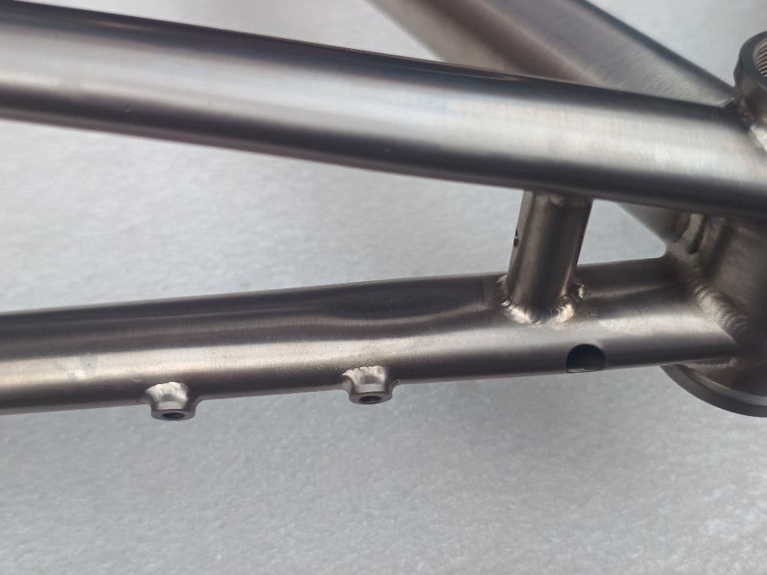 チタン製ロードバイクフレーム