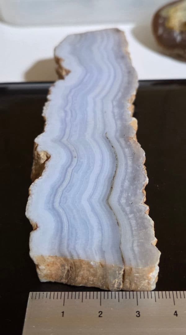 瑪瑙 空色縞瑪瑙 ブルーレースアゲート 119g W137×D40×t11mm - メルカリ