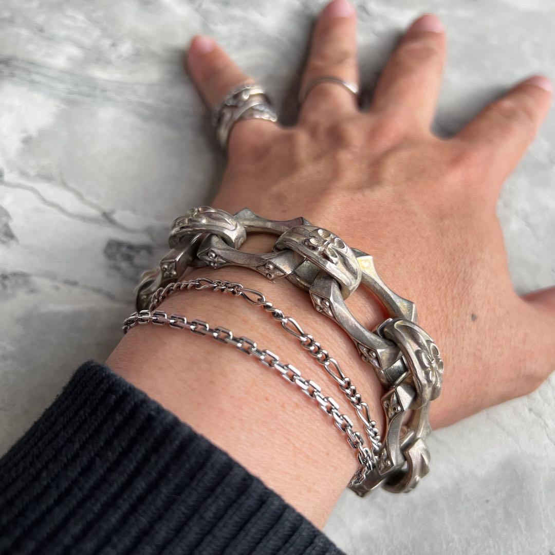 ヴィンテージ フローラルクロス チェーン ブレスレット VINTAGE シルバー