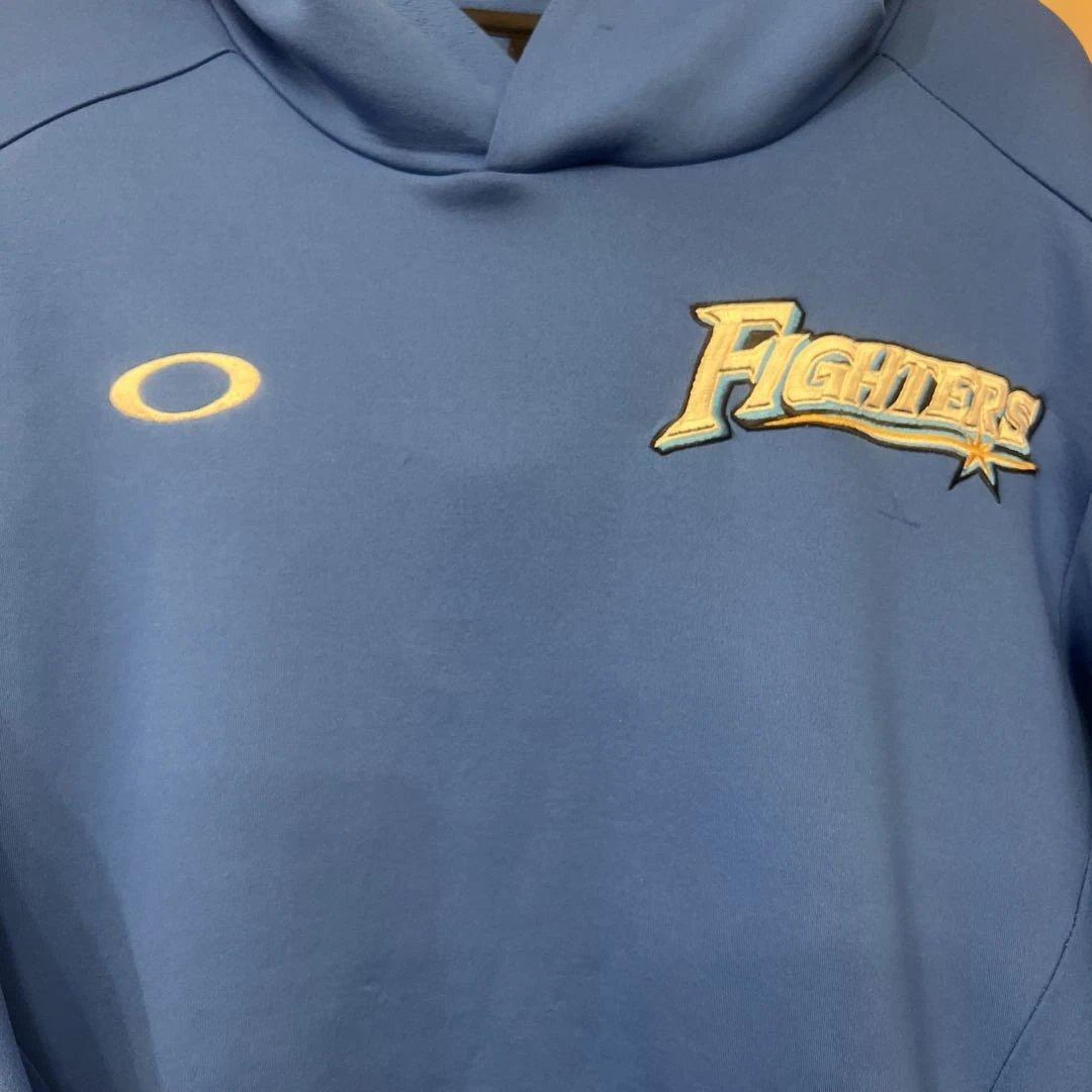 日本ハム Oakley 青 フード付き ユニフォームXL - メルカリ