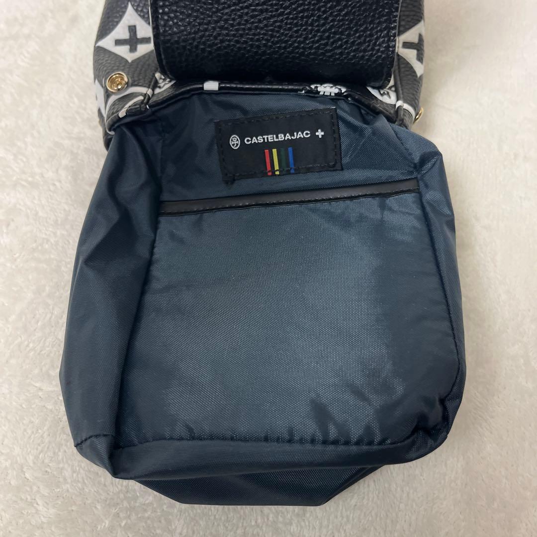 ○カステルバジャック　クレア　ミニリュック　ショルダーバックバッグ　ゴールド金具