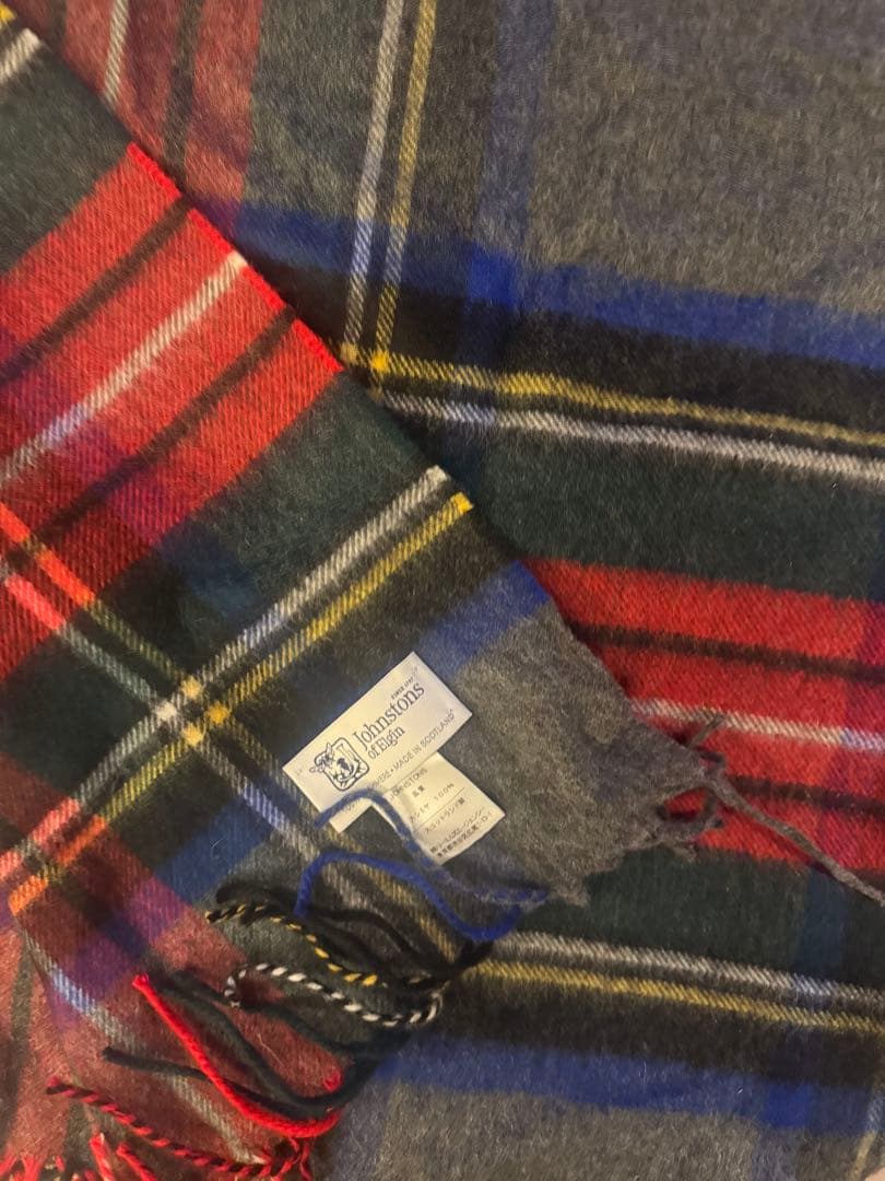 ジョンストンズ　カシミヤ　日本限定色チャコールグレースチュアート