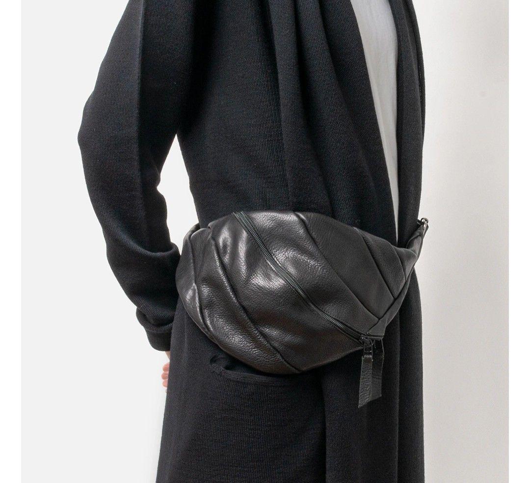 美品trippen] Snakebelt L ( タン）トリッペン ボディバッグ