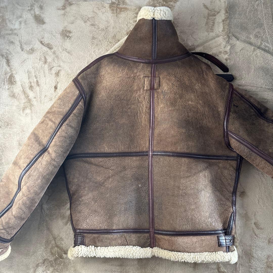 (破れあり)AVIREX フライトジャケット サイズ38 M 羊革 ムートン