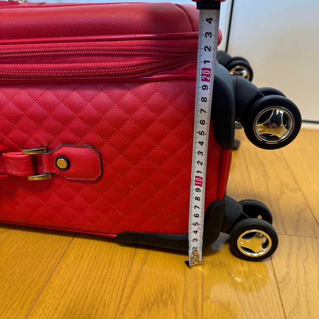 GUESS レッド キャリーケース