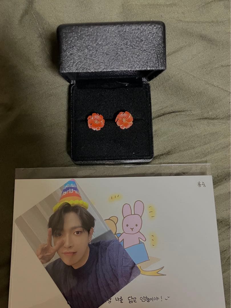 ATEEZ ホンジュン センイル センイルMD ピアス マリーゴールド トレカ