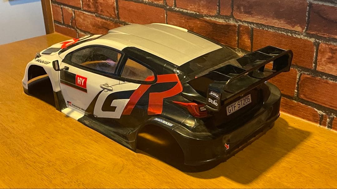 タミヤTT-02 type-XV GRヤリスラリー１ハイブリッドボディ付き