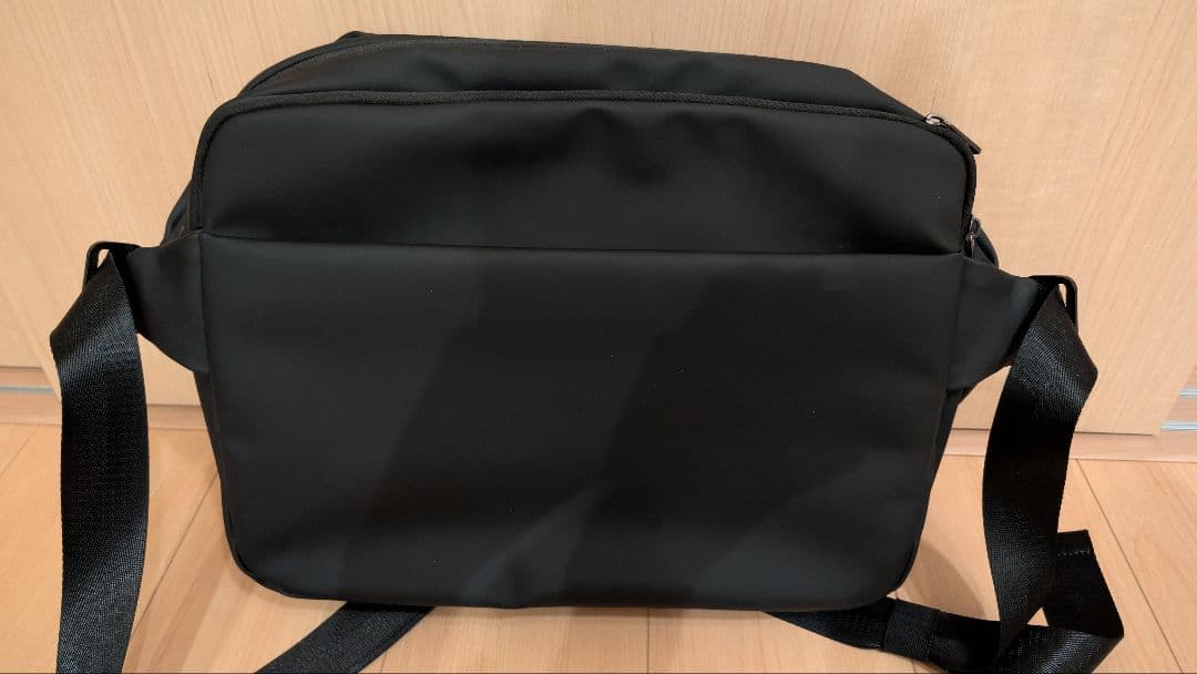 タ*マ様 【美品】QUICKPACK13クイックパック ボディバッグ ブラック