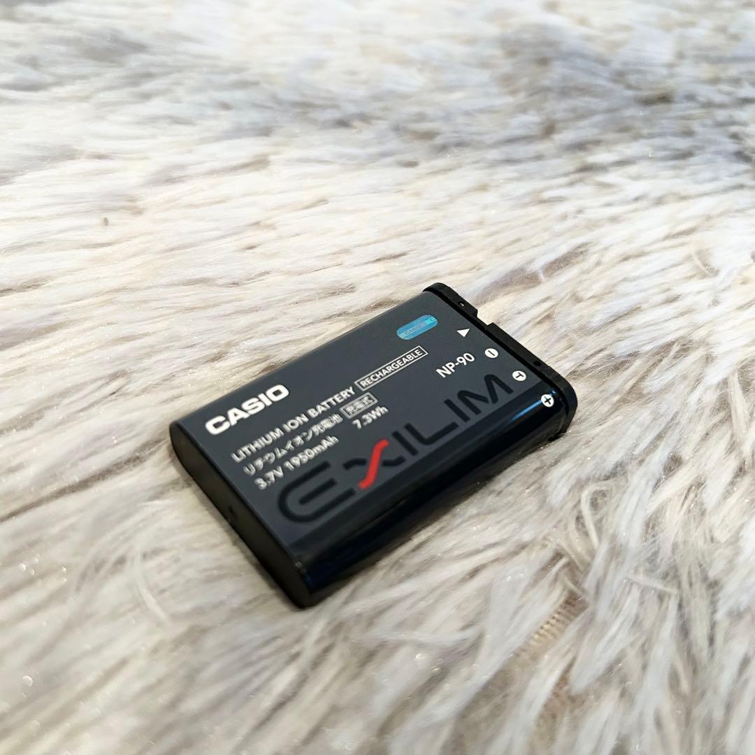 CASIO コンパクトデジタルカメラ EX-H10 EXILIM デジカメ