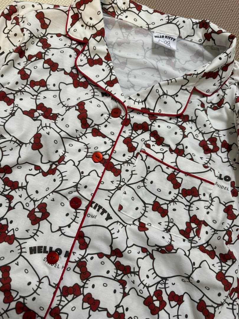ハローキティ SNIDEL  パジャマ