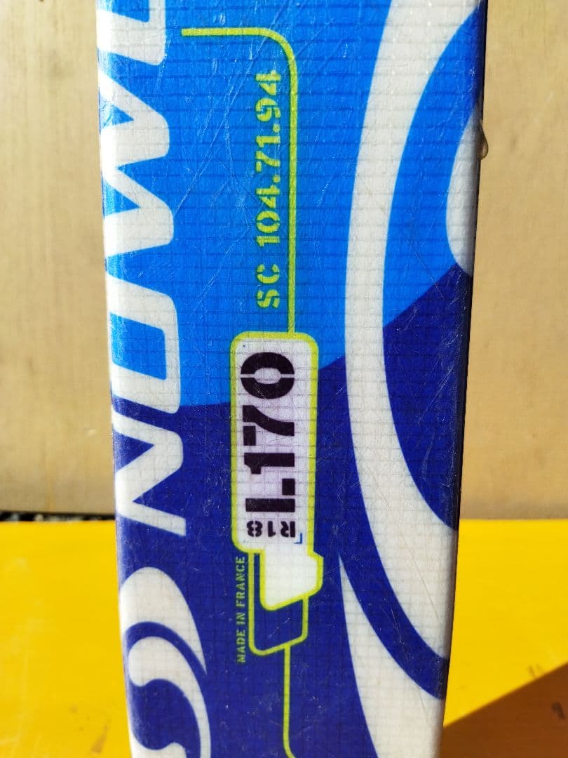 SALOMON サロモン　スキー板 青　ブルー色　pilot ビンディング付き