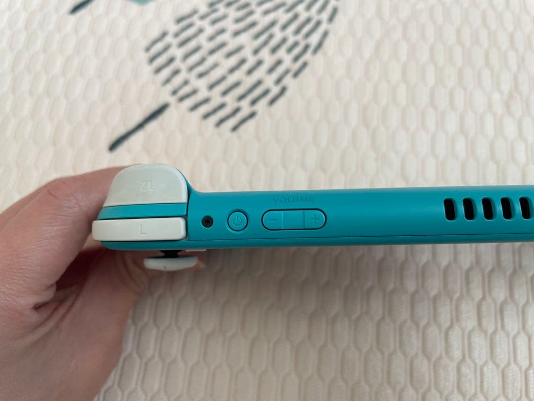 Nintendo Switch Lite ターコイズ　ジェラピケケース付き