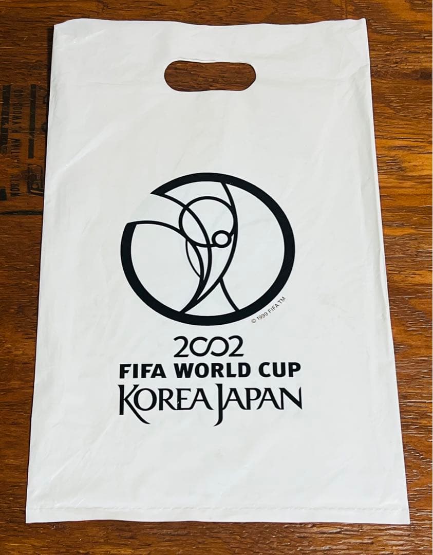 2002年日韓ワールドカップ ポスター - メルカリ