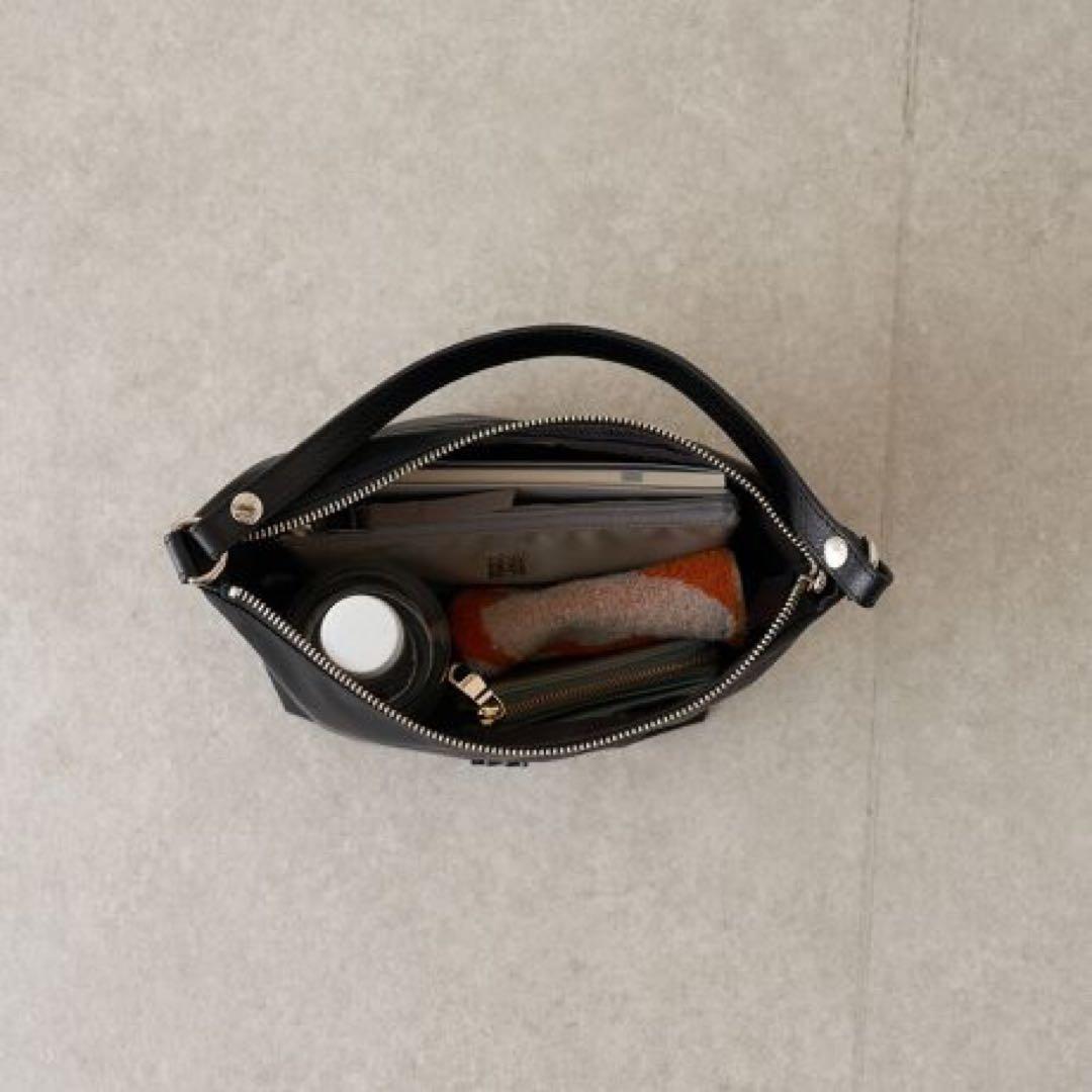 ほぼ未使用ラシット今期軽量ロングセラーシンプル2wayショルダーバッグ