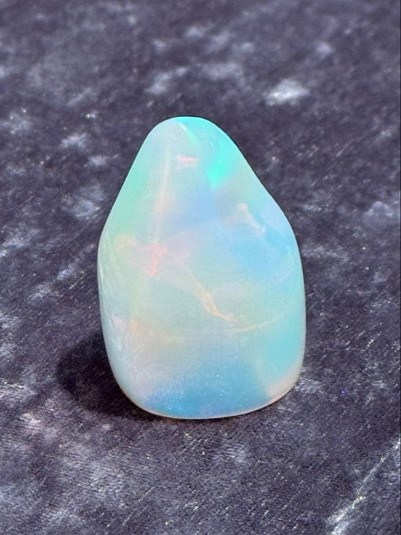 人工オパール　三線バチ　オーロラ模様