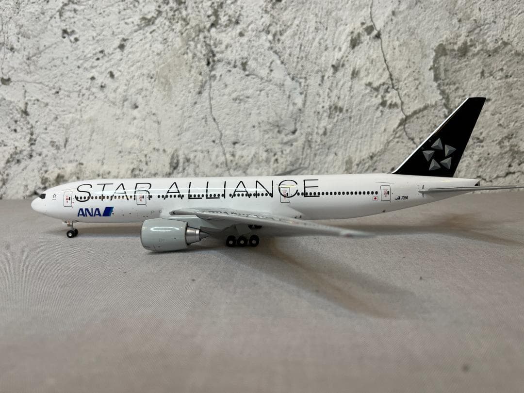 ANA 全日空商事 B777-200 STAR ALLIANCE 1/200 - メルカリ